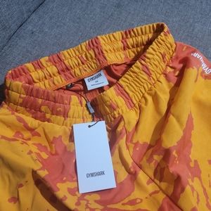 SOLD 🚫 GYMSHARK womens color burst shorts